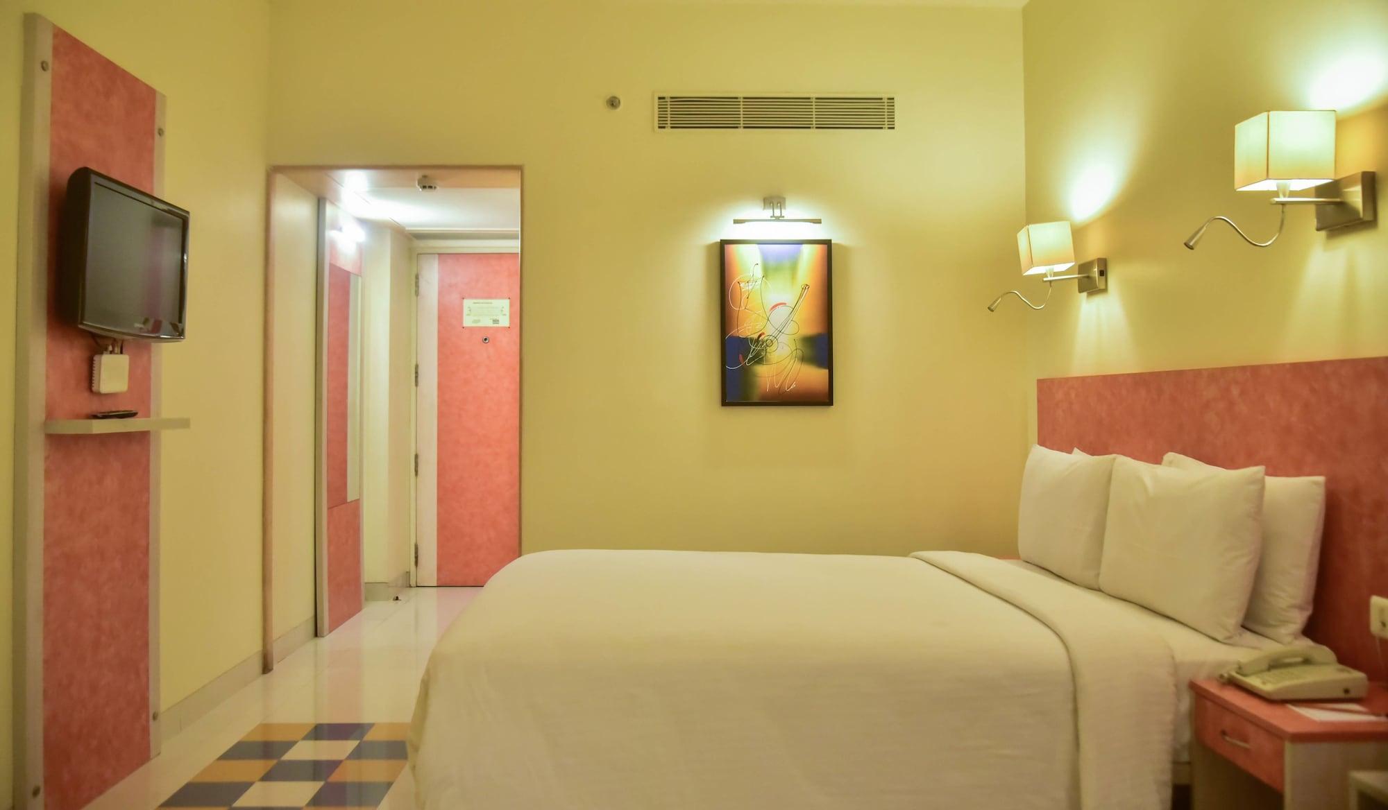 Noorya Business & Banquet Hotel Pimpri-Chinchwad Eksteriør bilde
