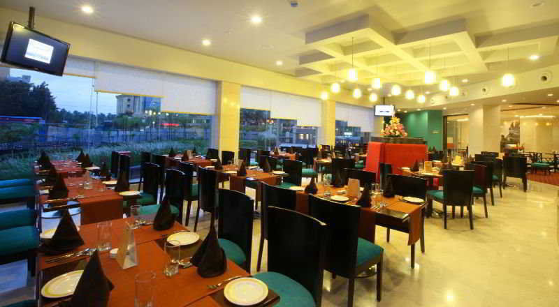 Noorya Business & Banquet Hotel Pimpri-Chinchwad Eksteriør bilde