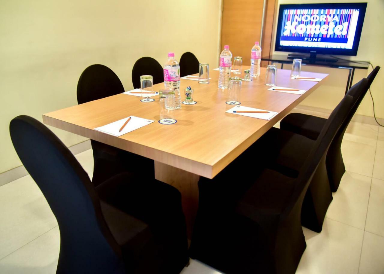 Noorya Business & Banquet Hotel Pimpri-Chinchwad Eksteriør bilde